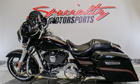 2015 Harley-Davidson Street Glide® Special in Sacramento, California - Photo 4