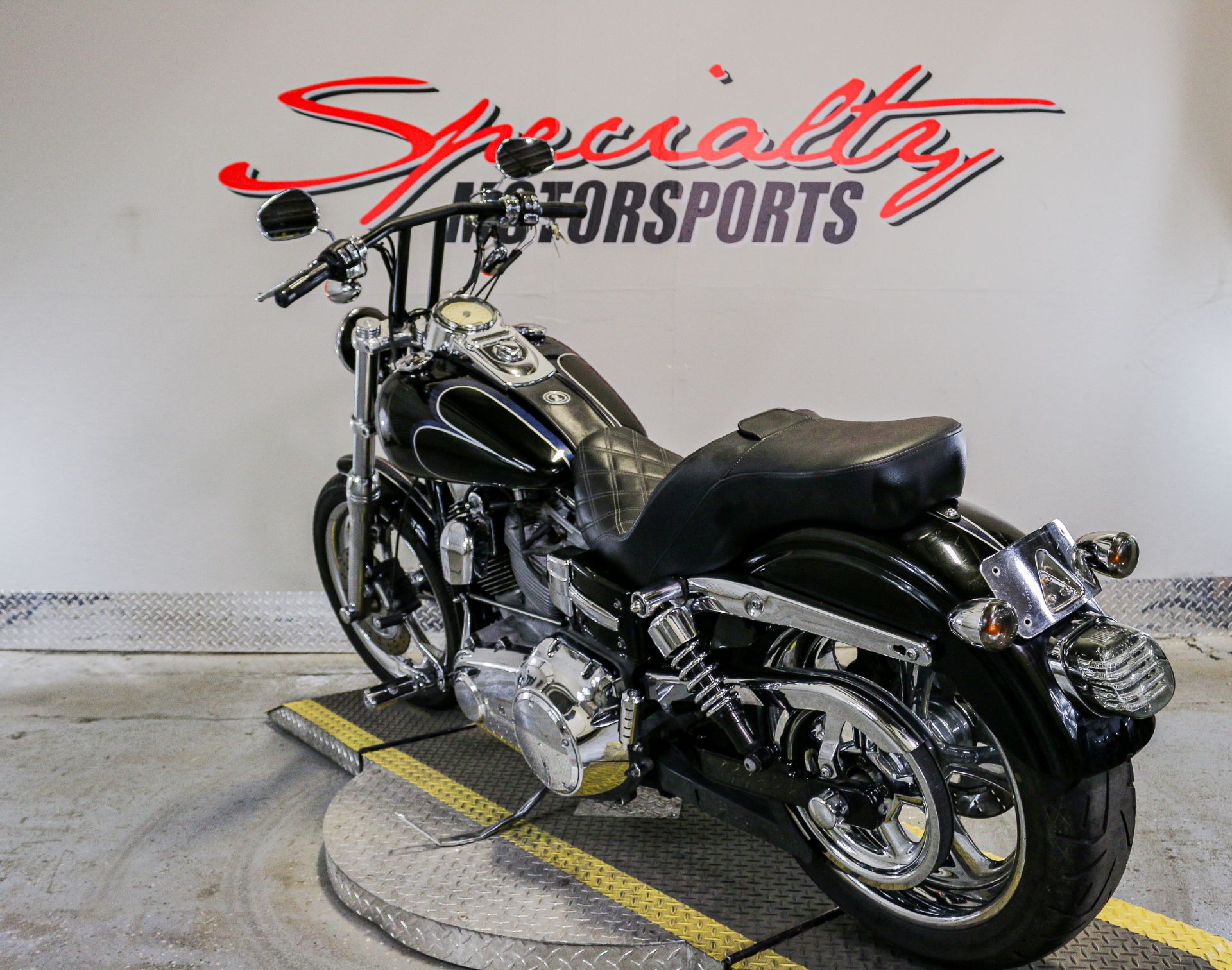 2008 Harley-Davidson Dyna® Super Glide® Custom in Sacramento, California - Photo 3