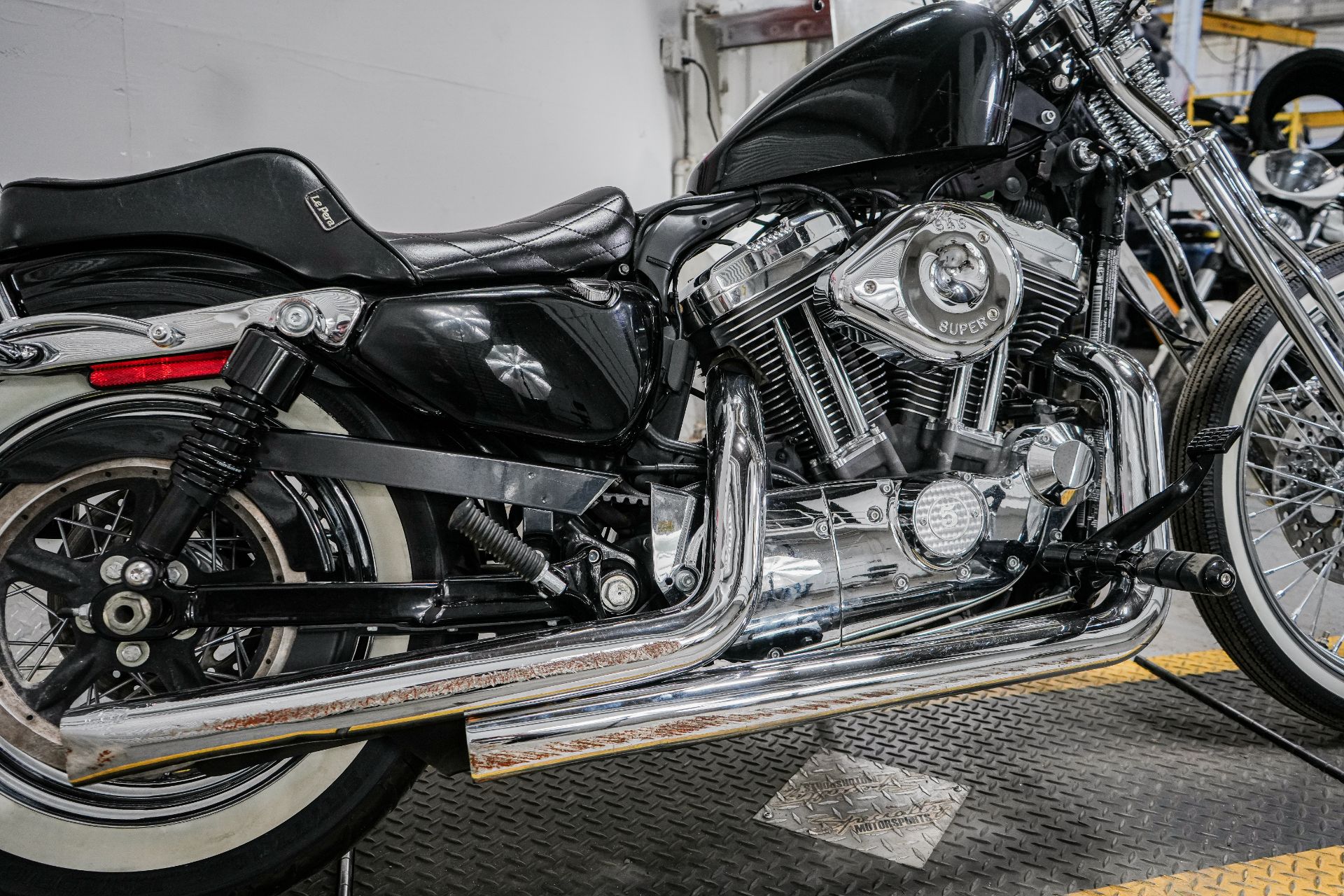 2013 Harley-Davidson Sportster® Seventy-Two® in Sacramento, California - Photo 8