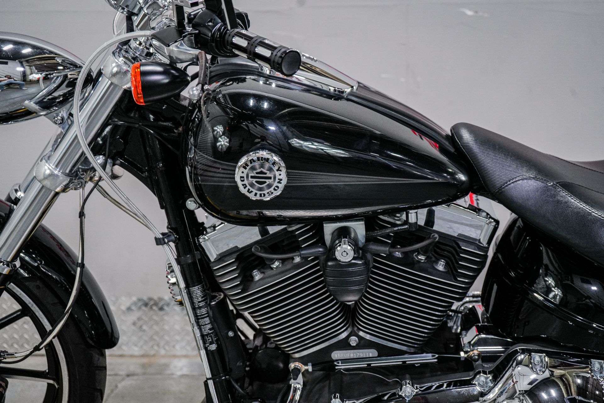 2015 Harley-Davidson Breakout® in Sacramento, California - Photo 5