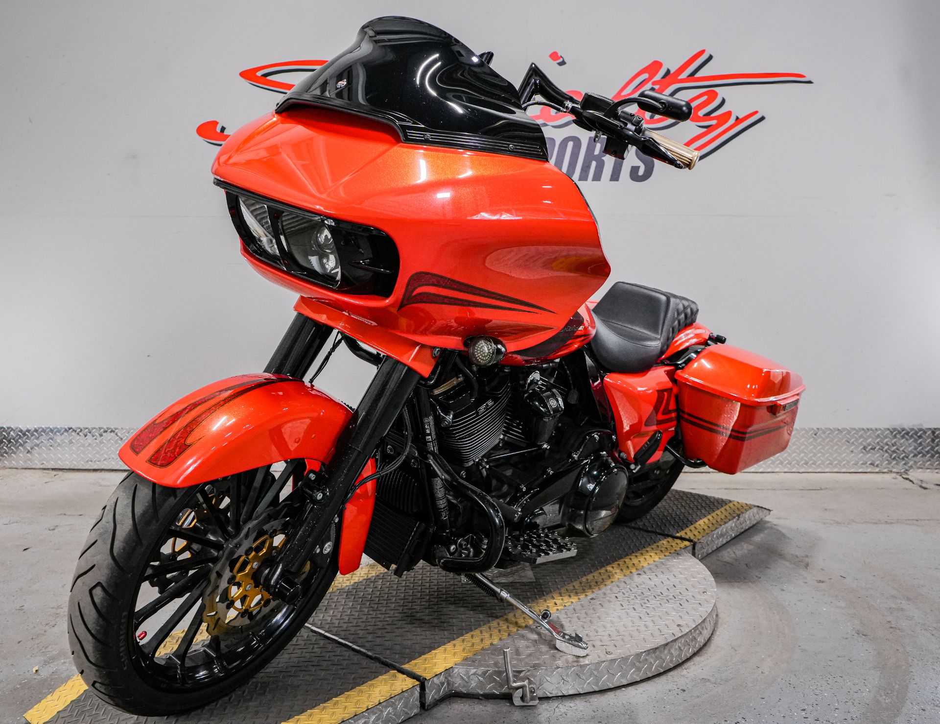 2019 Harley-Davidson Road Glide® Special in Sacramento, California - Photo 6