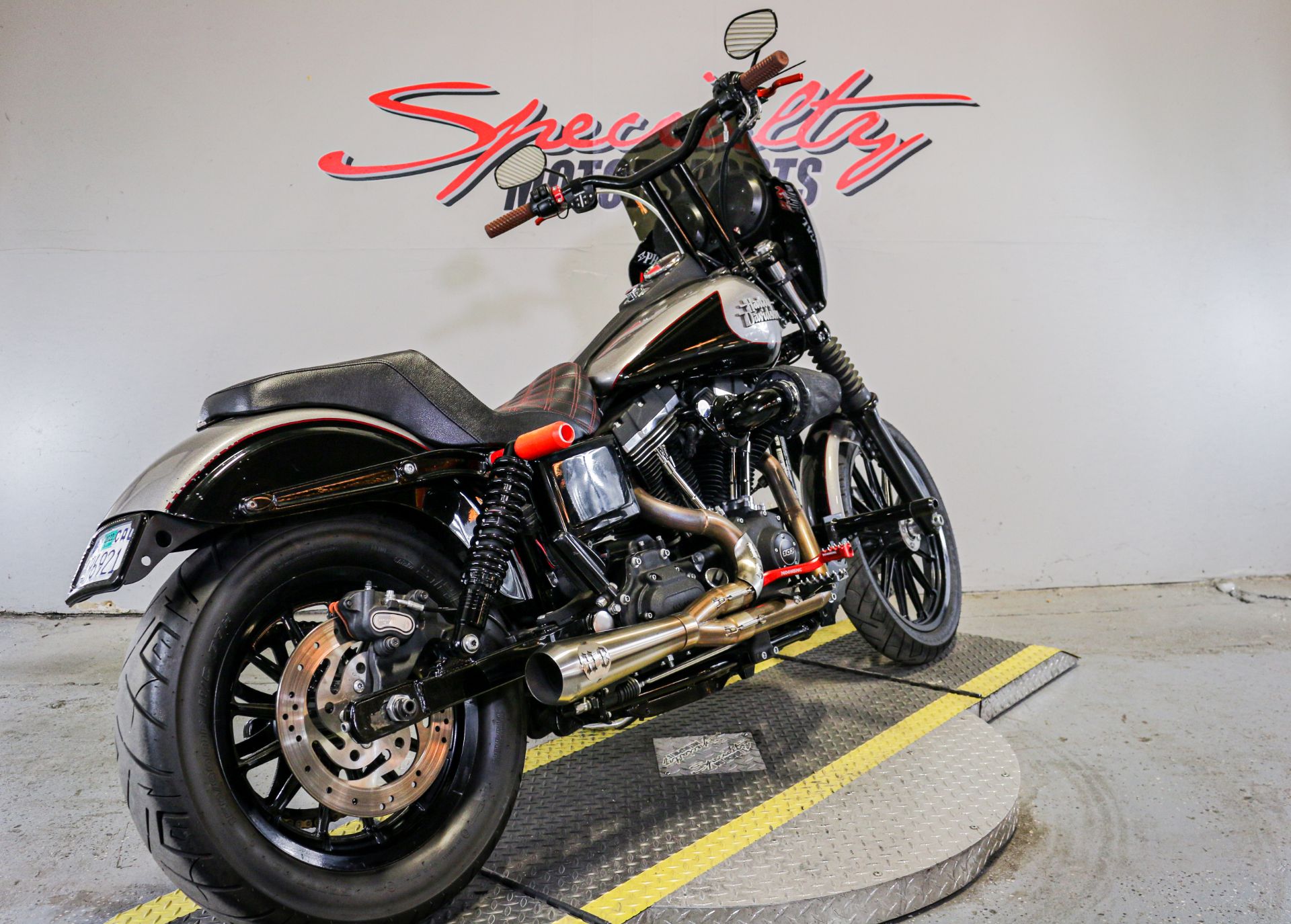 2016 Harley-Davidson Street Bob® in Sacramento, California - Photo 2