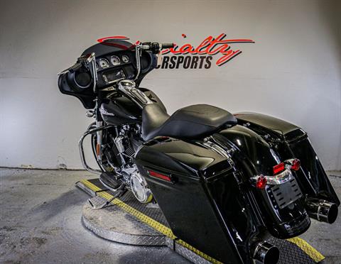 2018 Harley-Davidson Street Glide® in Sacramento, California - Photo 3