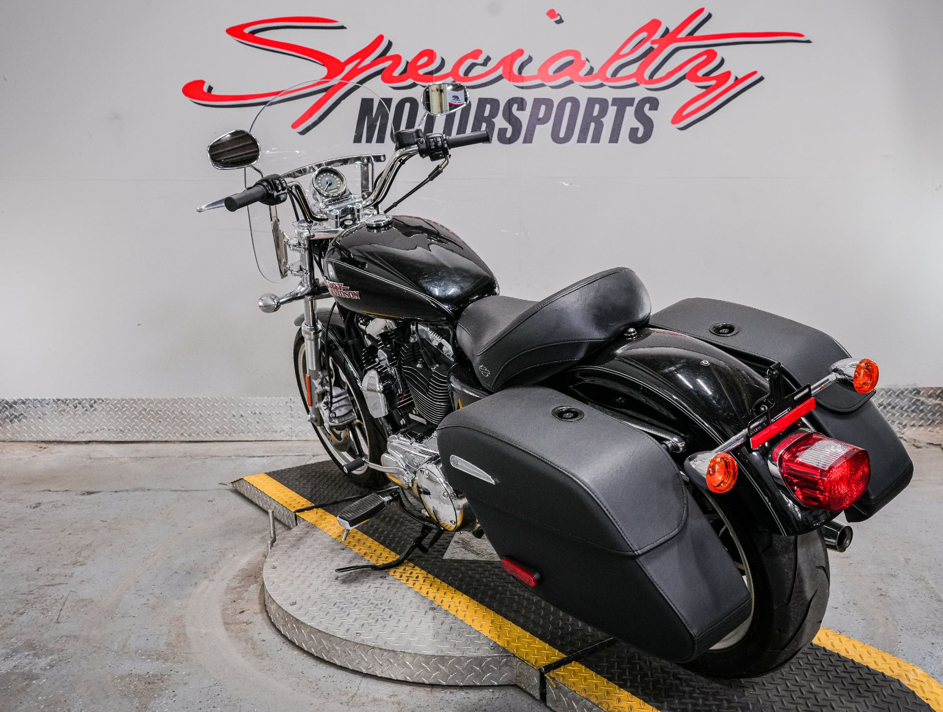 2015 Harley-Davidson SuperLow® 1200T in Sacramento, California - Photo 3