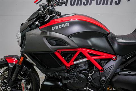2015 Ducati Diavel Carbon in Sacramento, California - Photo 5