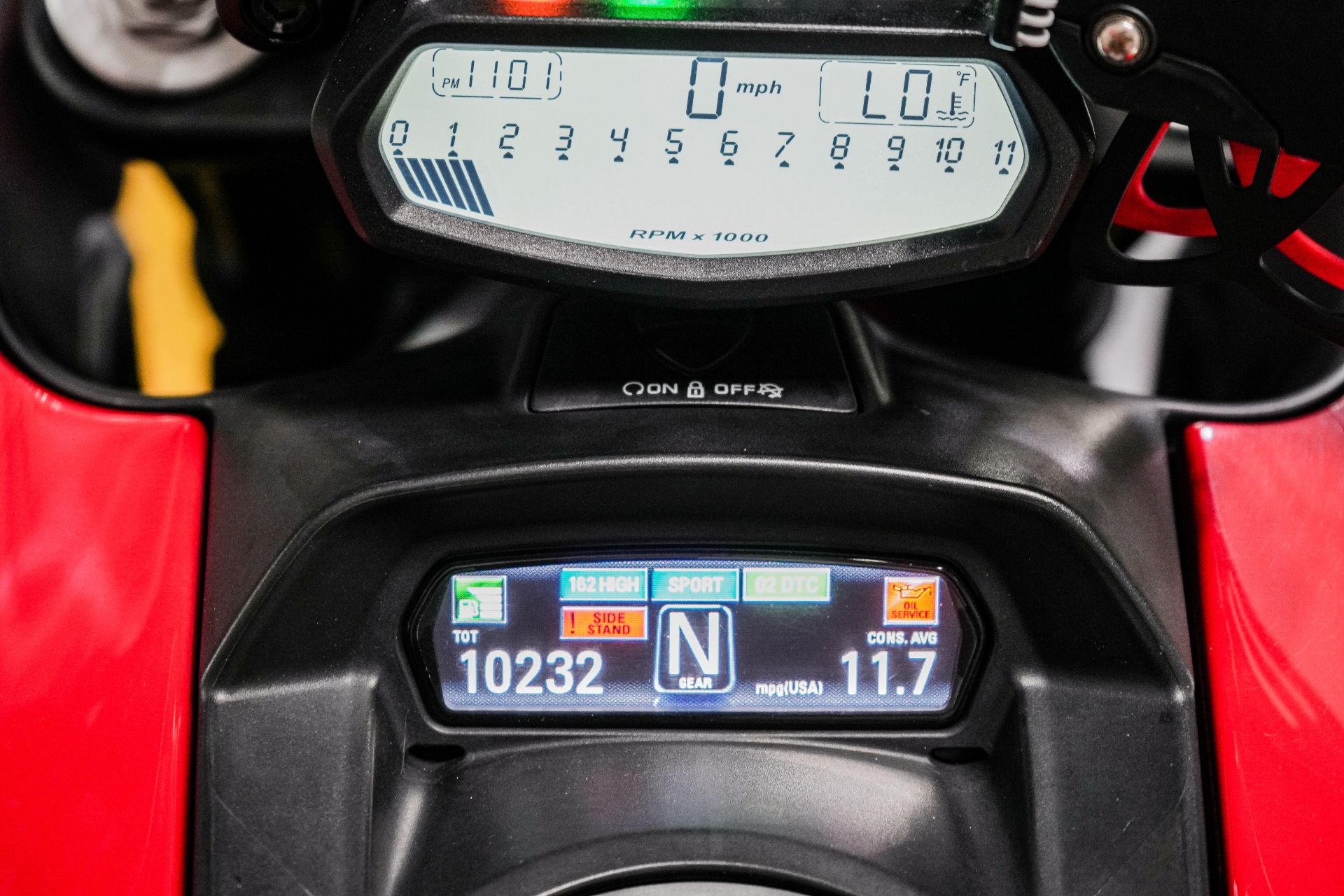 2015 Ducati Diavel Carbon in Sacramento, California - Photo 12