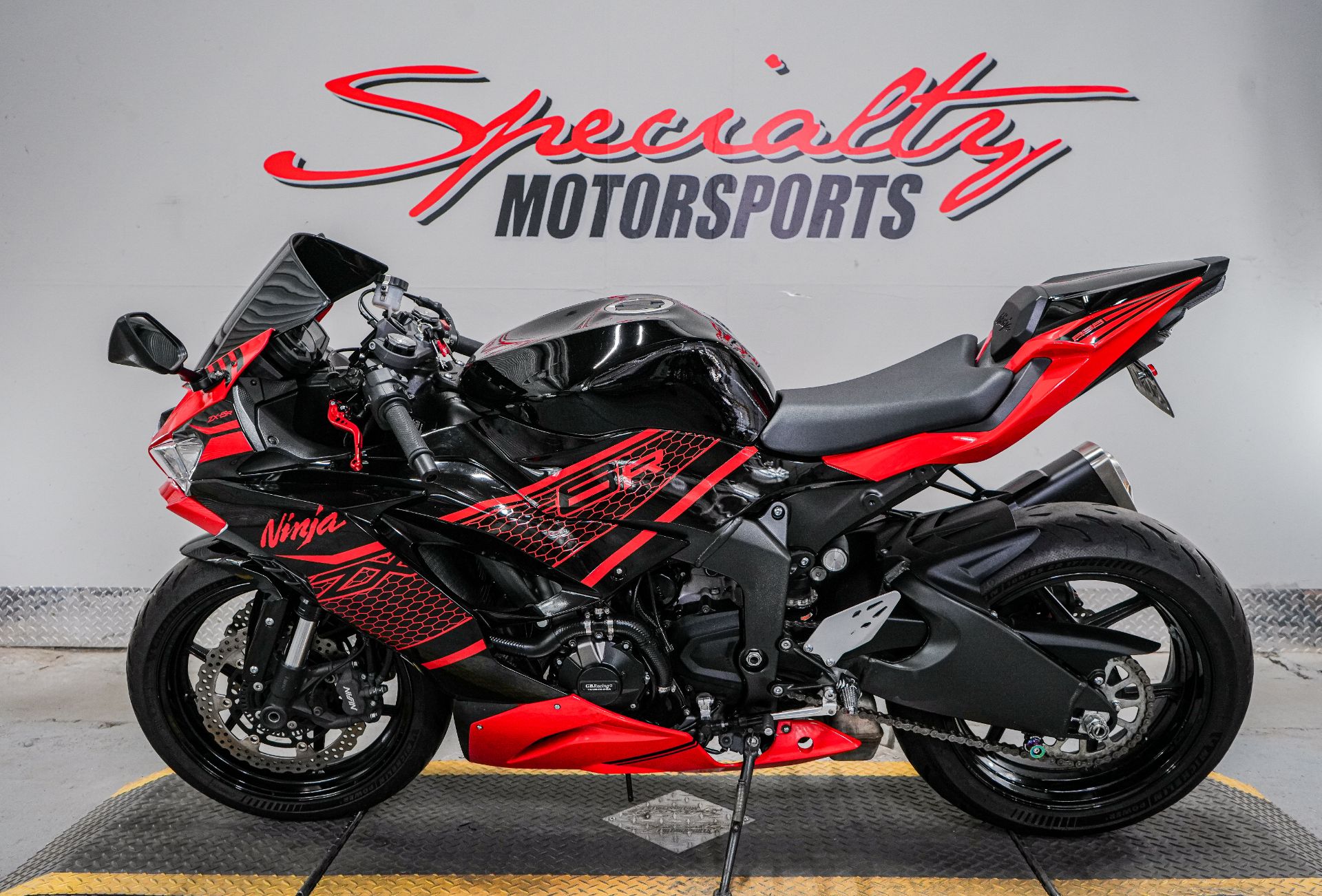 2019 Kawasaki Ninja ZX-6R ABS in Sacramento, California - Photo 4