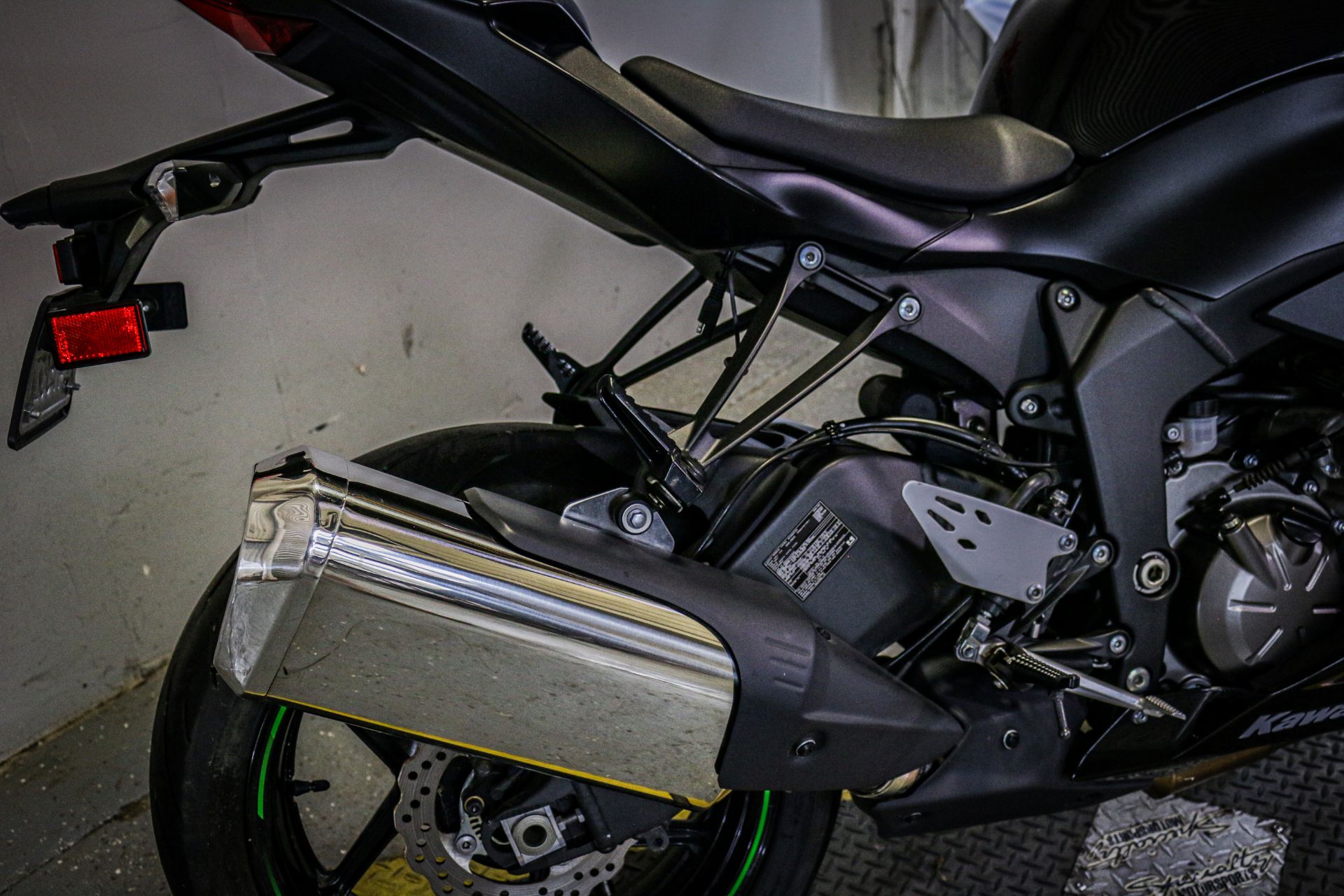 2019 Kawasaki Ninja ZX-6R ABS in Sacramento, California - Photo 8