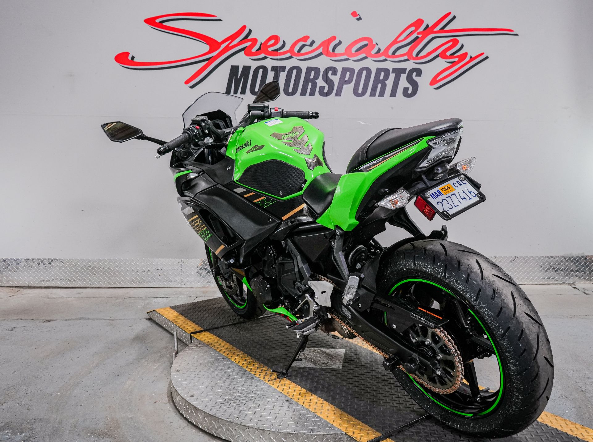 2020 Kawasaki Ninja 650 ABS KRT Edition in Sacramento, California - Photo 3