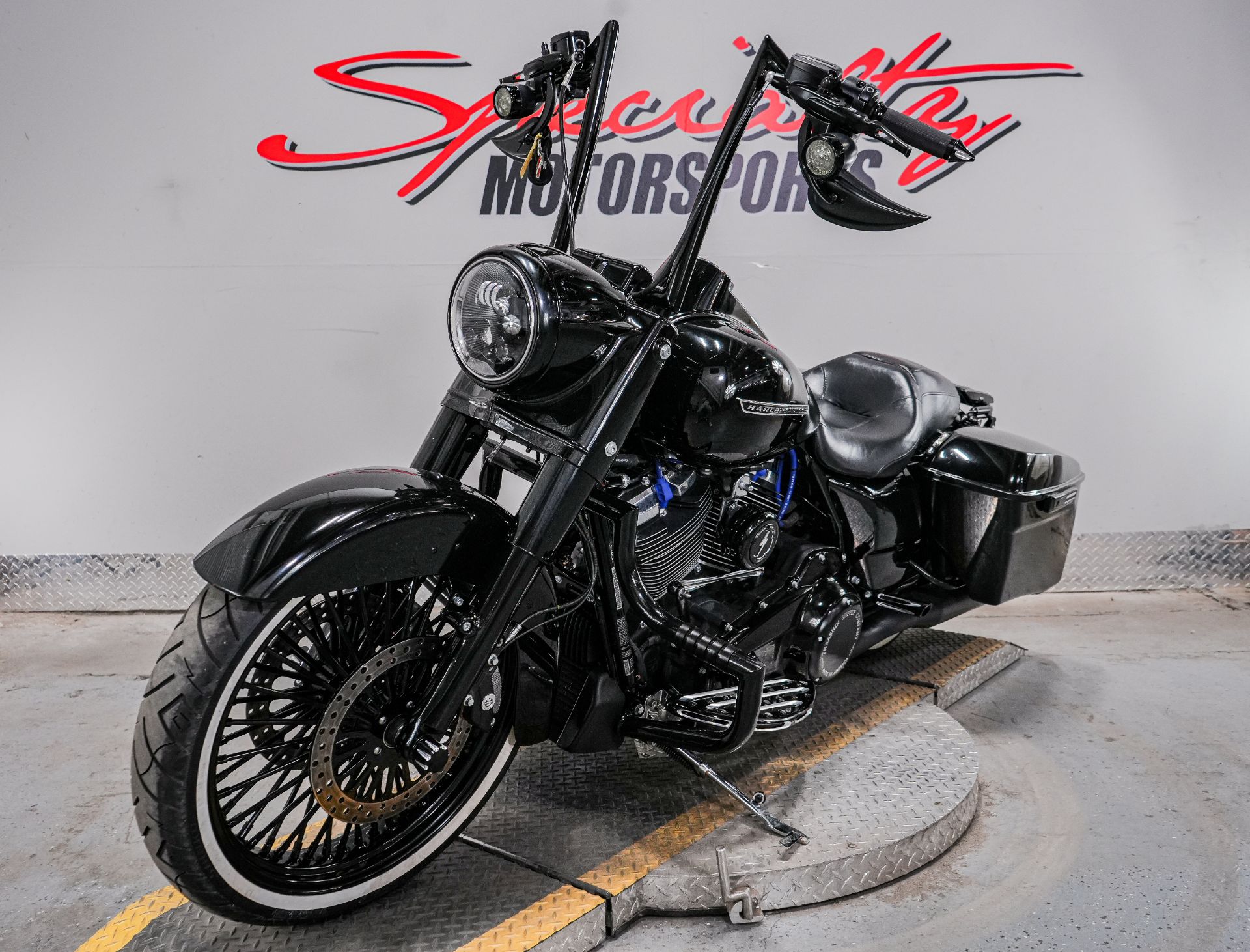 2018 Harley-Davidson Road King® Special in Sacramento, California - Photo 6