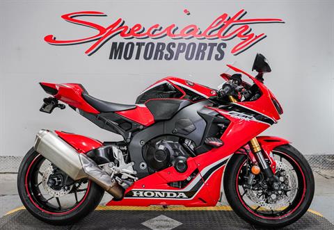 2017 Honda CBR1000RR in Sacramento, California - Photo 1