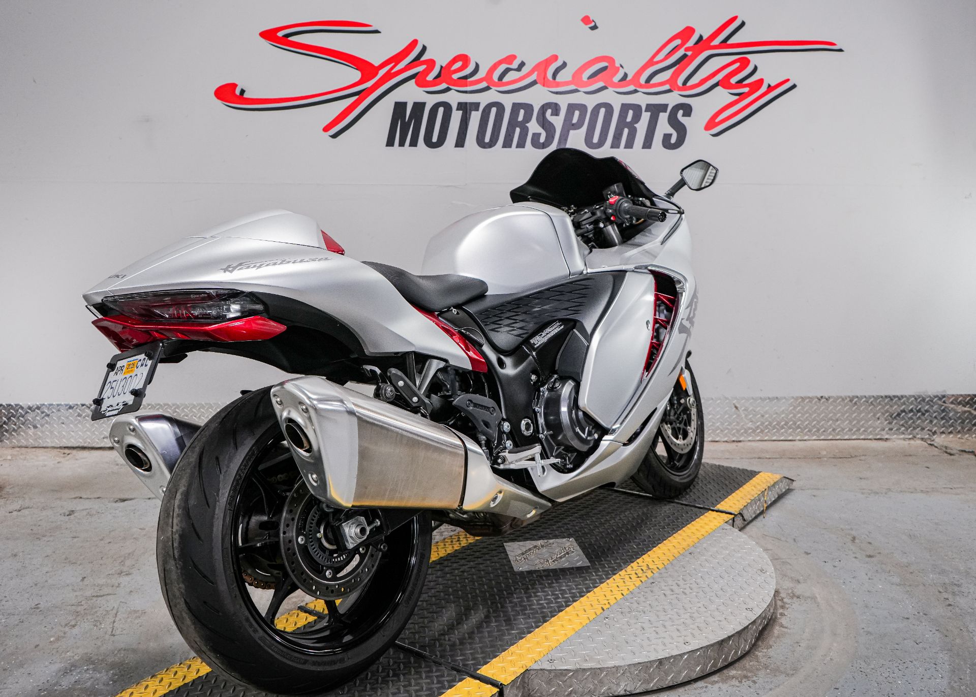 2022 Suzuki Hayabusa in Sacramento, California - Photo 2