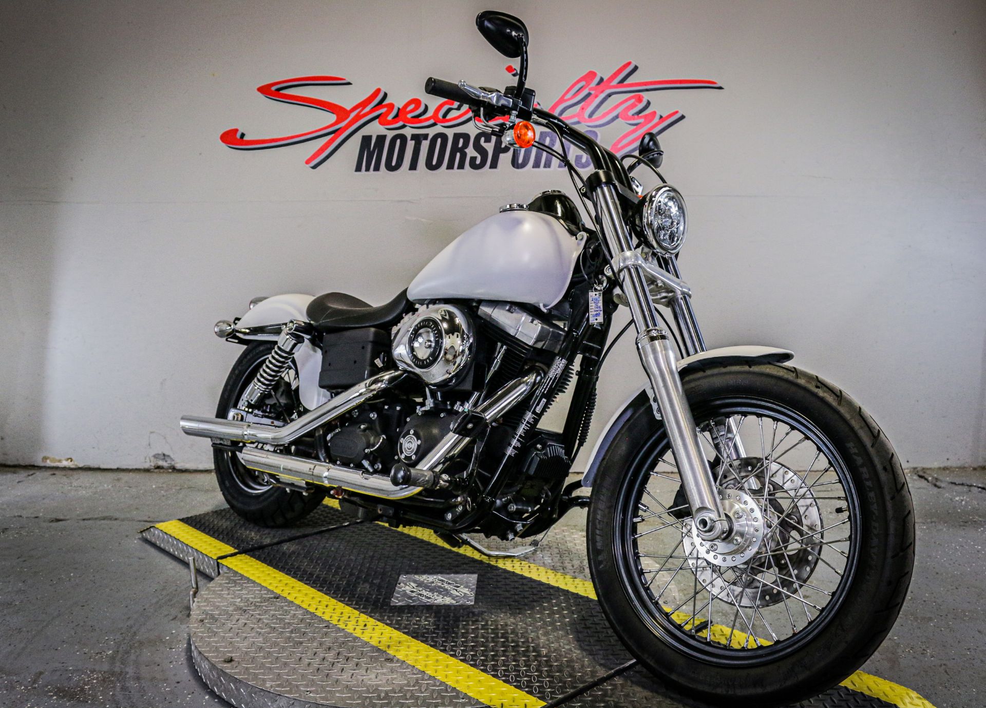 2012 Harley-Davidson Dyna® Street Bob® in Sacramento, California - Photo 7