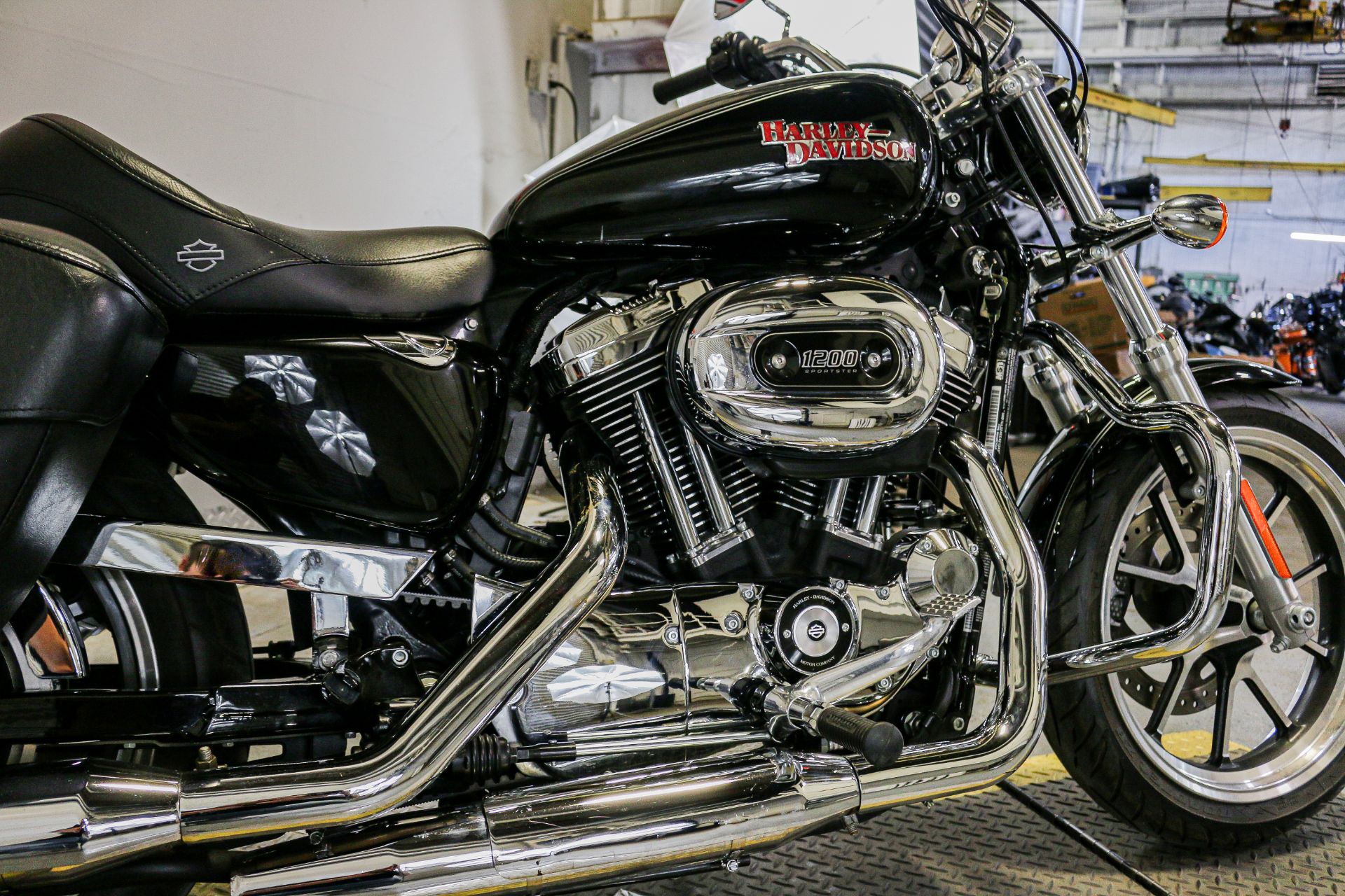 2014 Harley-Davidson SuperLow® 1200T in Sacramento, California - Photo 8