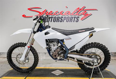 2021 Husqvarna FC 250 in Sacramento, California - Photo 4