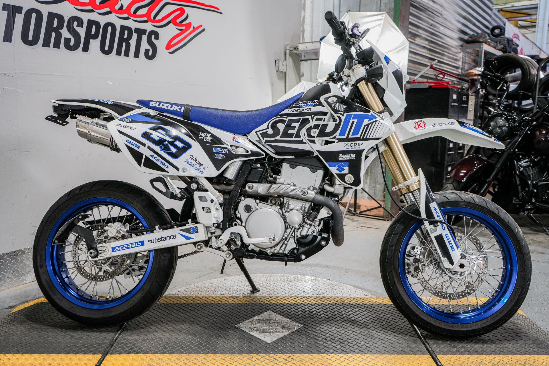 2023 Suzuki DR-Z400SM in Sacramento, California - Photo 10