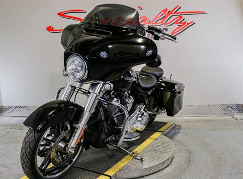 2019 Harley-Davidson Street Glide® in Sacramento, California - Photo 5