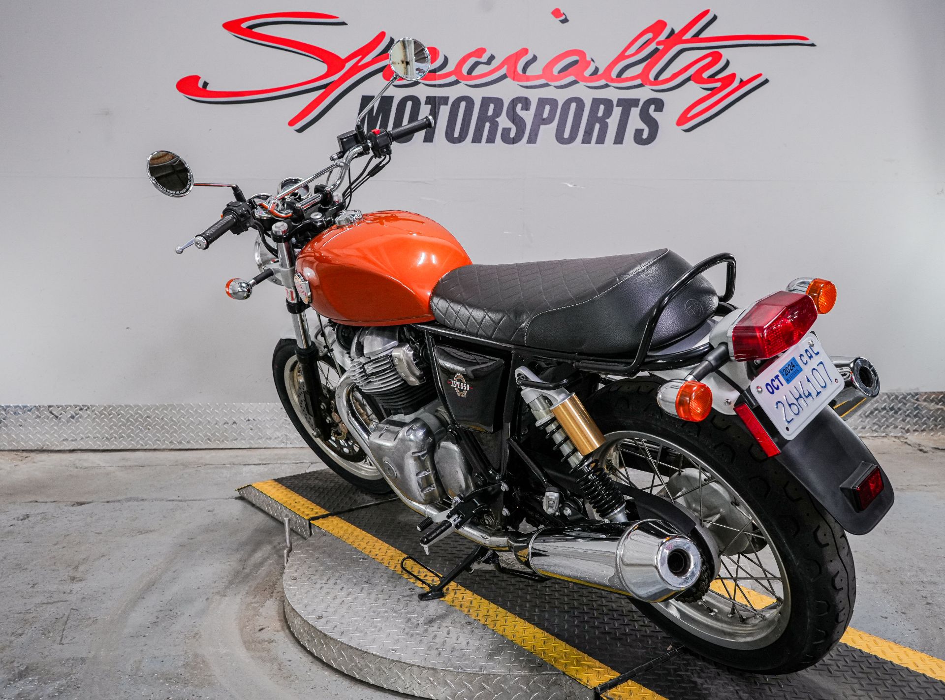 2019 Royal Enfield INT650 in Sacramento, California - Photo 3