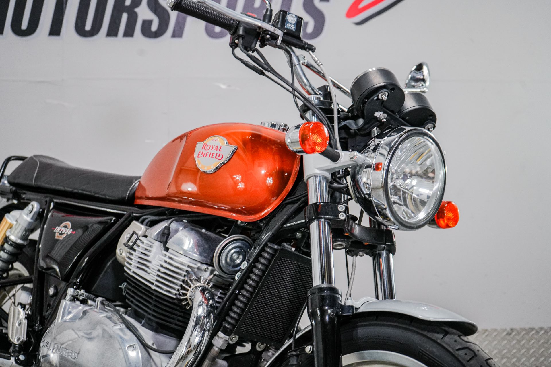 2019 Royal Enfield INT650 in Sacramento, California - Photo 8