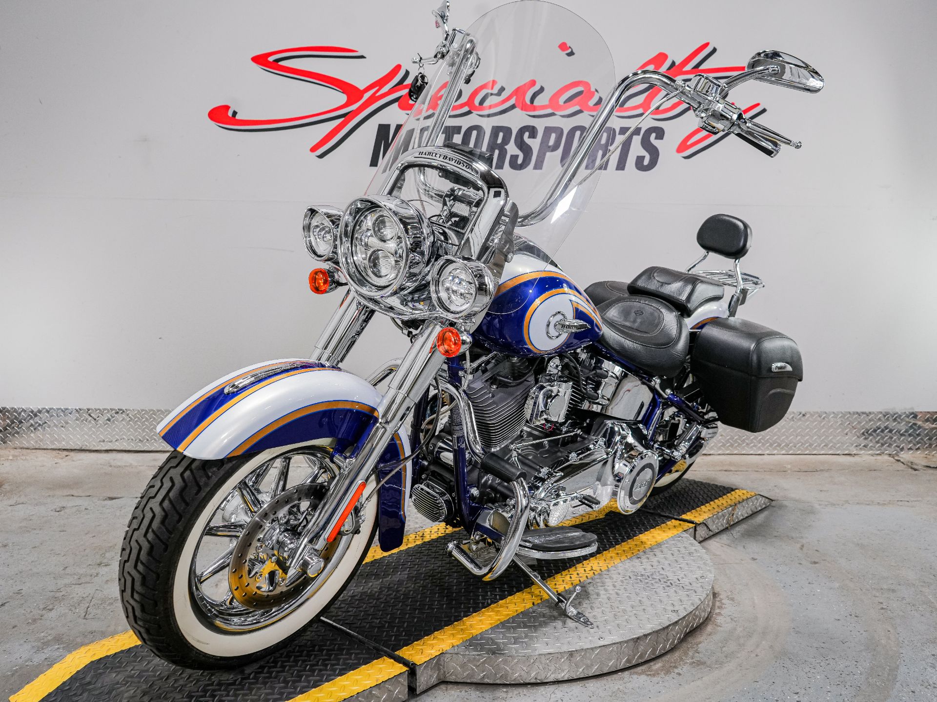 2014 Harley-Davidson CVO™ Softail® Deluxe in Sacramento, California - Photo 6