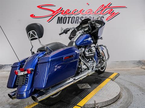 2017 Harley-Davidson Road Glide® Special in Sacramento, California - Photo 2