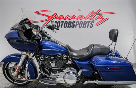 2017 Harley-Davidson Road Glide® Special in Sacramento, California - Photo 4