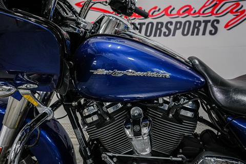 2017 Harley-Davidson Road Glide® Special in Sacramento, California - Photo 5