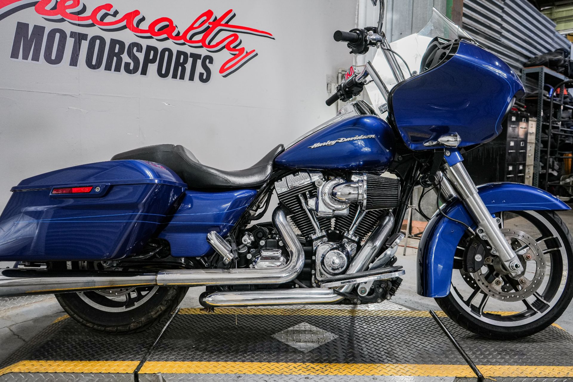 2015 Harley-Davidson Road Glide® Special in Sacramento, California - Photo 12