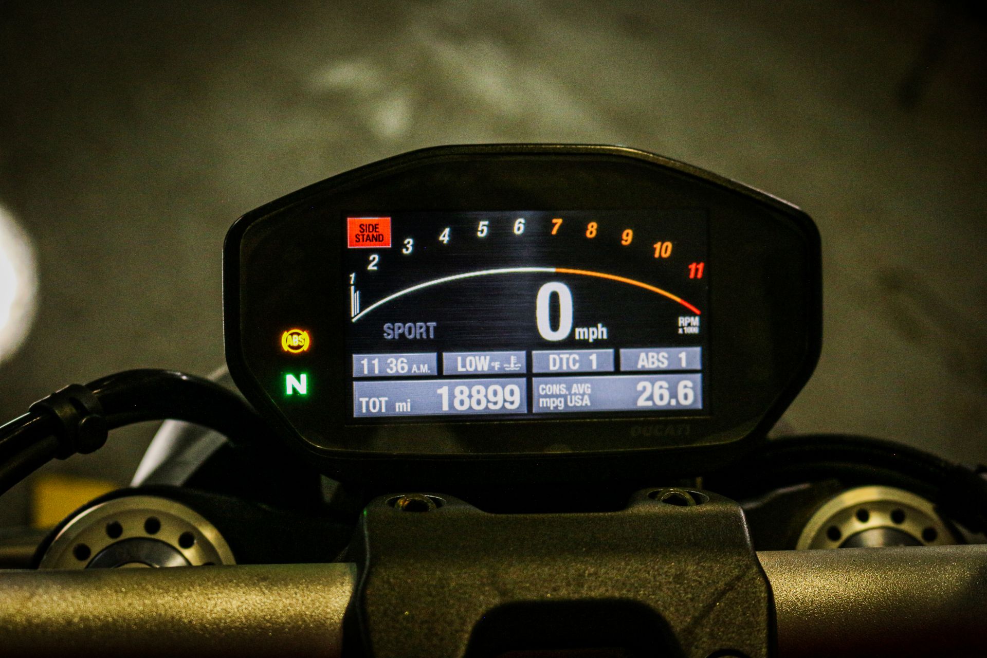 2014 Ducati Monster 1200 S in Sacramento, California - Photo 9
