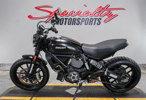 2016 Ducati Scrambler Classic in Sacramento, California - Photo 4