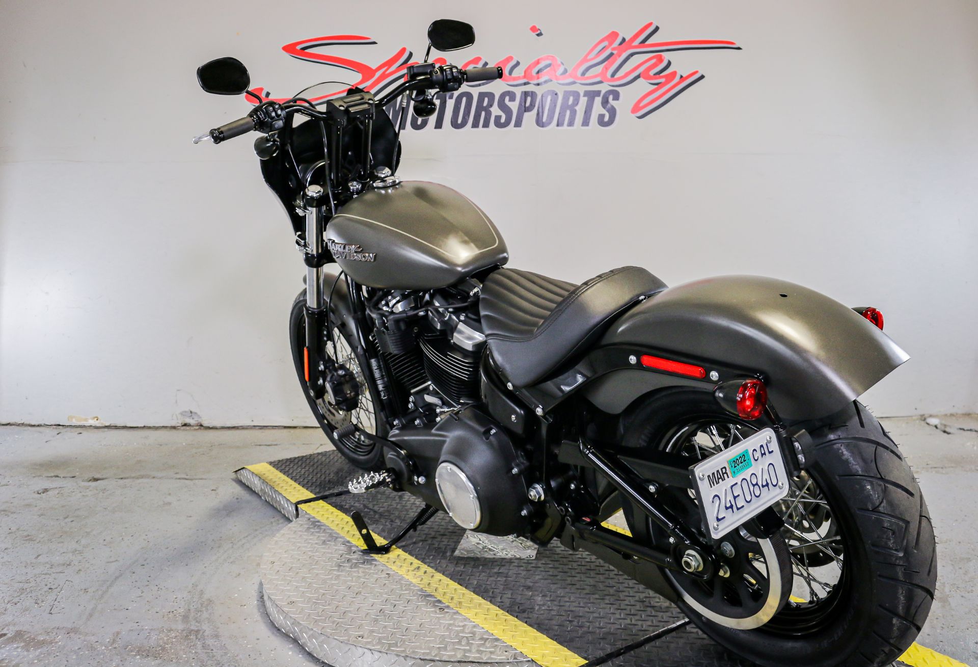 2019 Harley-Davidson Street Bob® in Sacramento, California - Photo 3