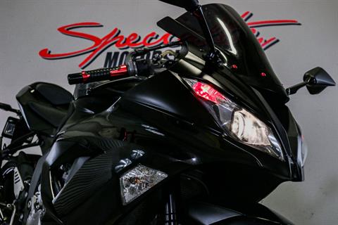 2013 Kawasaki Ninja® ZX™-6R ABS in Sacramento, California - Photo 11