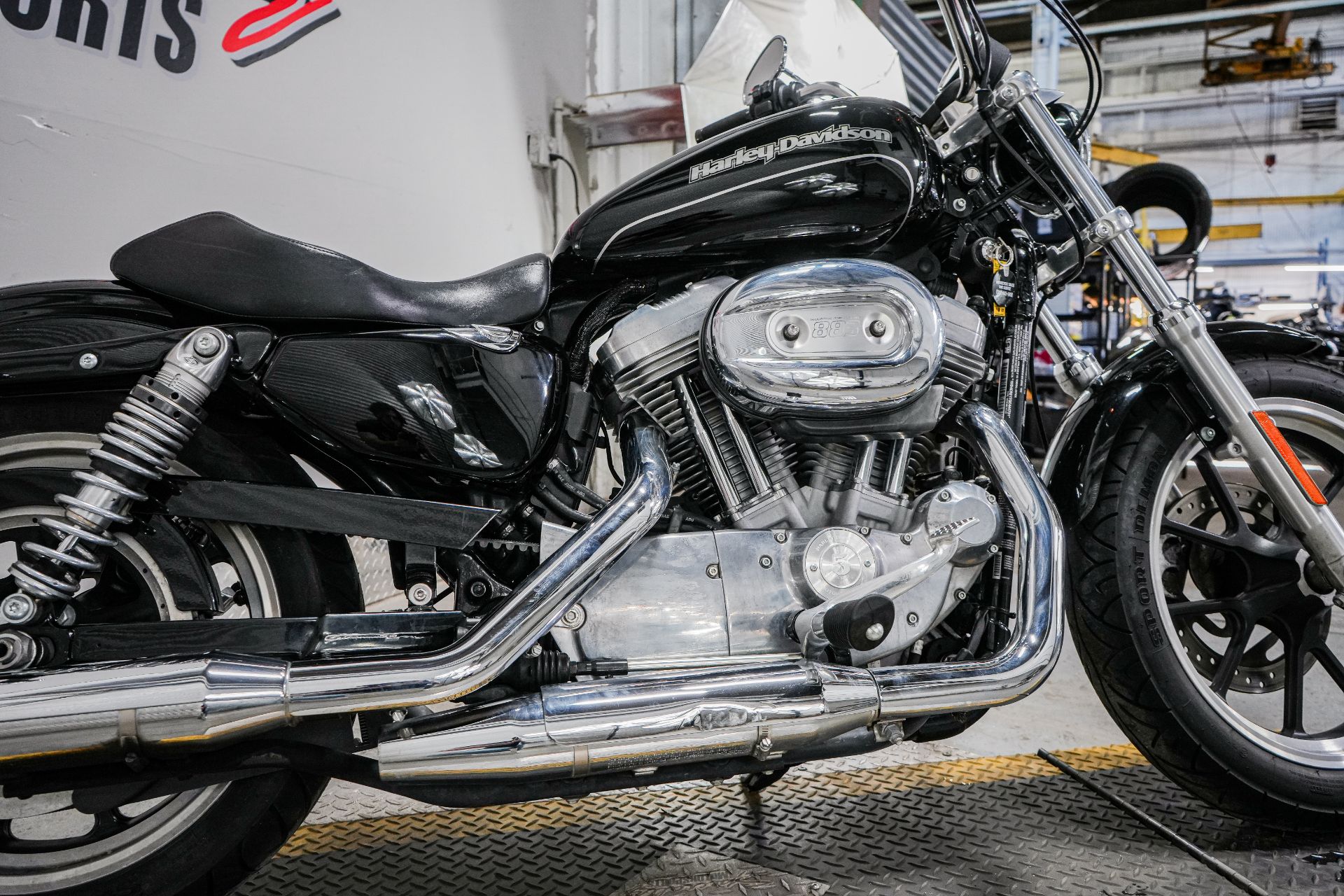 2016 Harley-Davidson SuperLow® in Sacramento, California - Photo 9