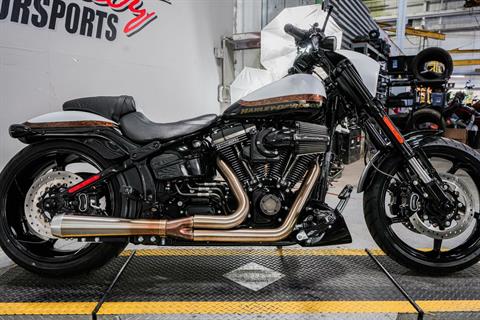 2016 Harley-Davidson CVO™ Pro Street Breakout® in Sacramento, California - Photo 10