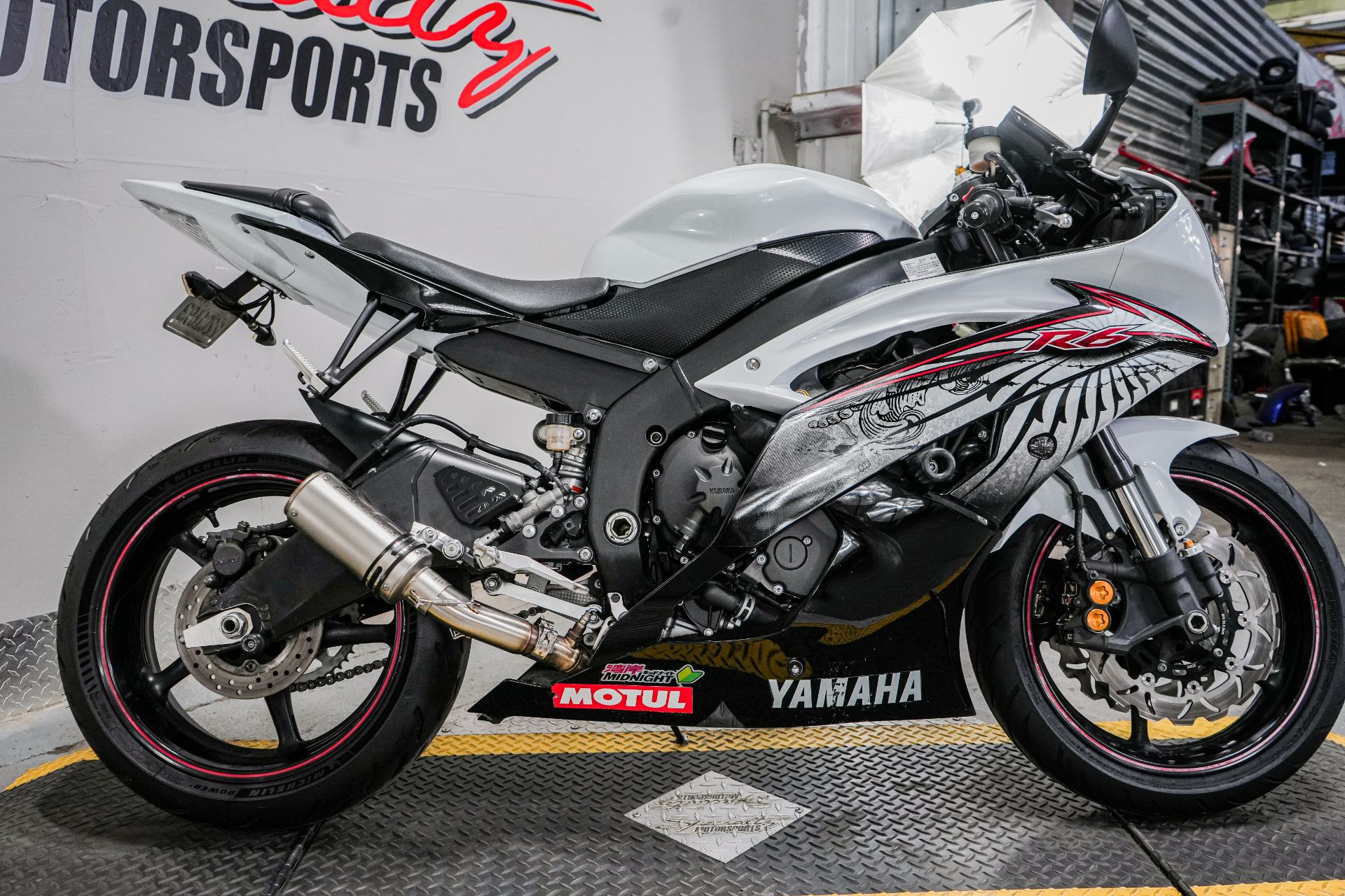 2014 Yamaha YZF-R6 in Sacramento, California - Photo 9