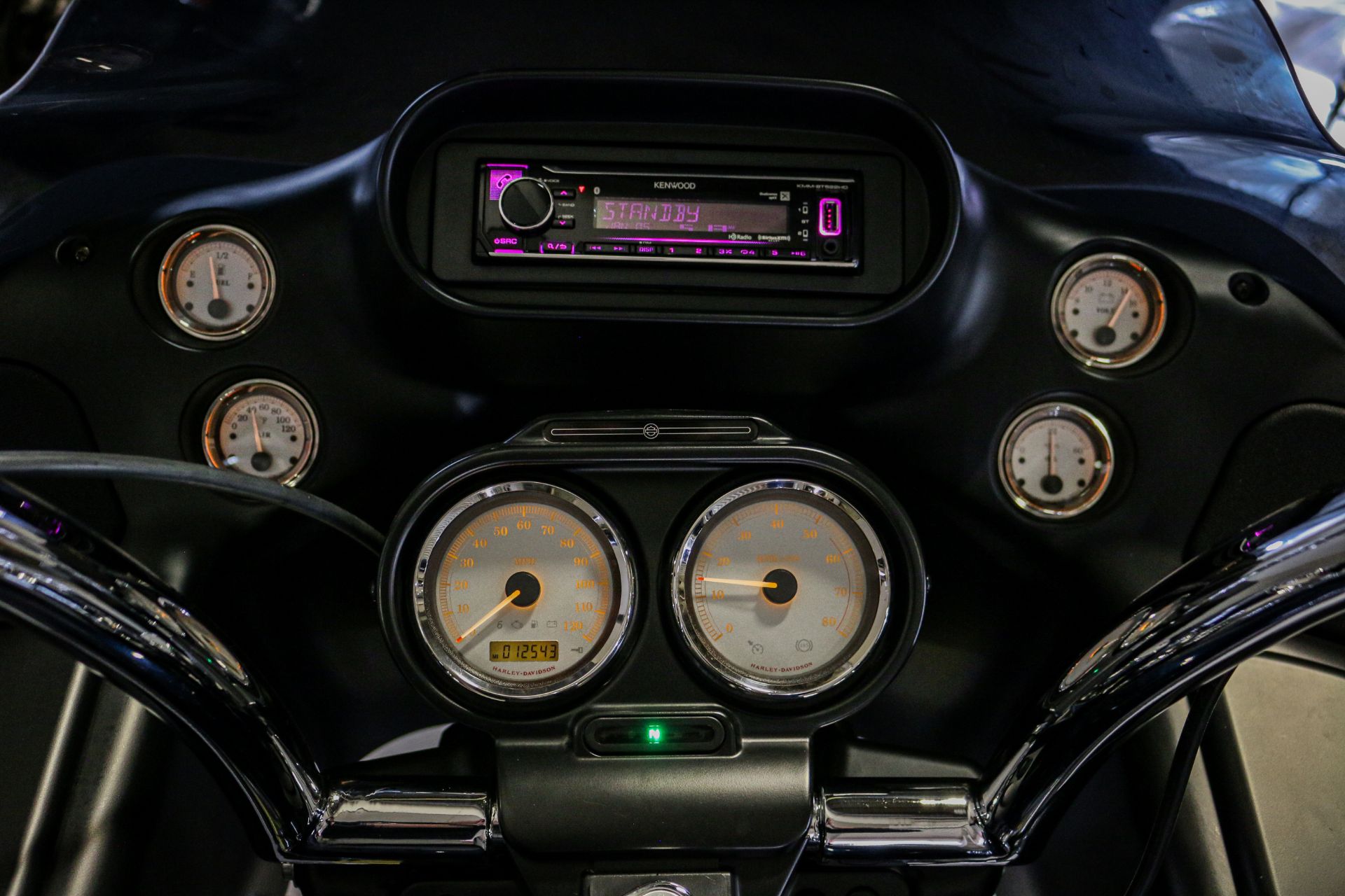 2013 Harley-Davidson Road Glide® Custom in Sacramento, California - Photo 9