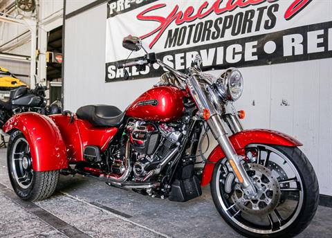 2018 Harley-Davidson Freewheeler® in Sacramento, California - Photo 2
