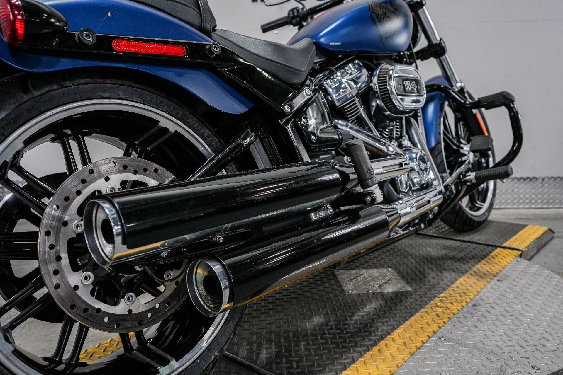 2018 Harley-Davidson Breakout® 114 in Sacramento, California - Photo 3