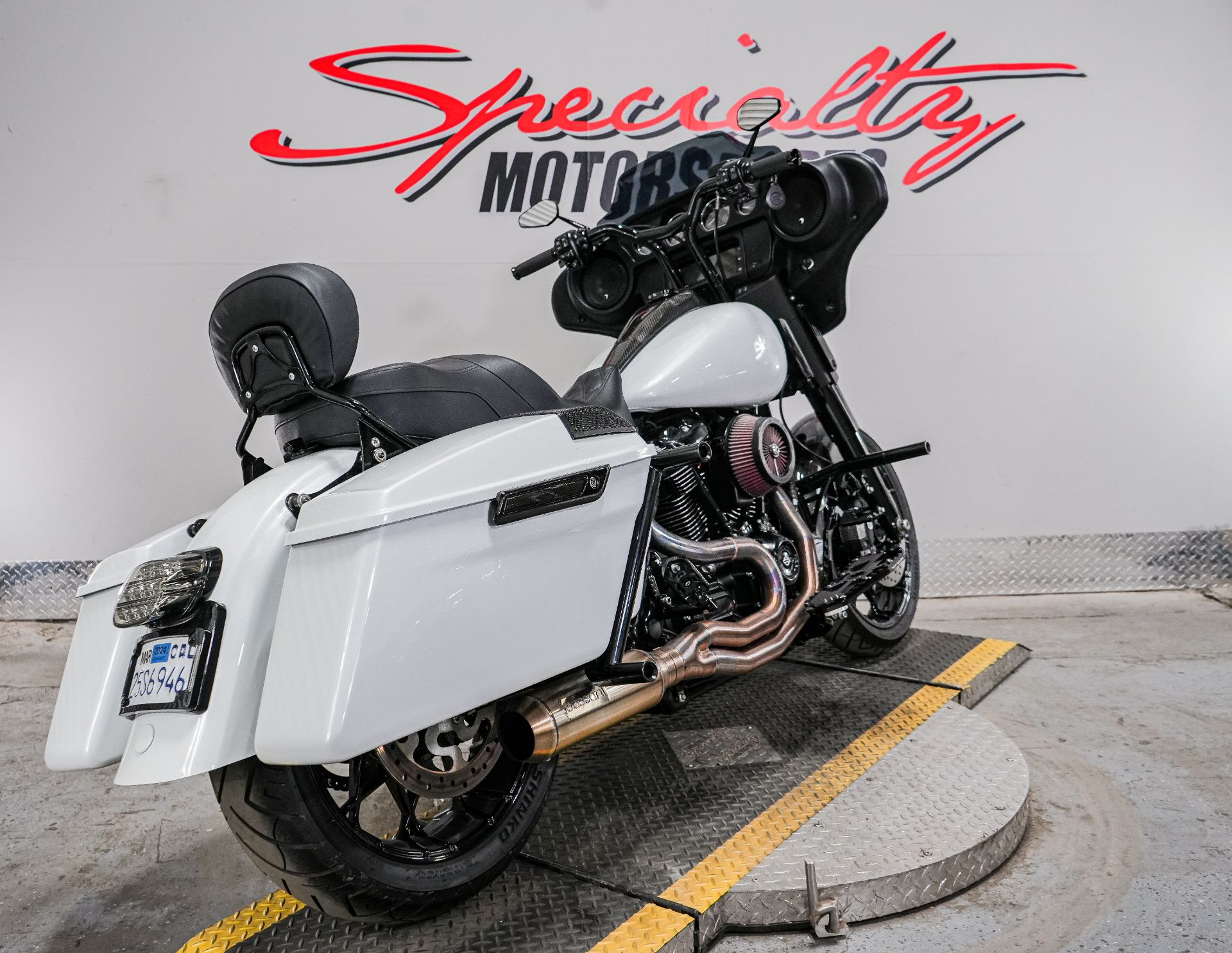 2022 Harley-Davidson Electra Glide® Standard in Sacramento, California - Photo 2