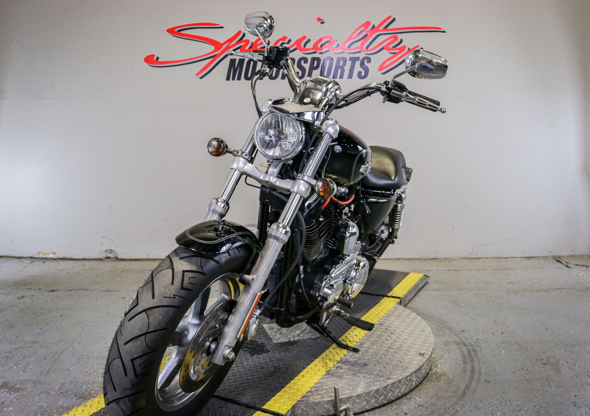 2013 Harley-Davidson Sportster® 1200 Custom in Sacramento, California - Photo 5
