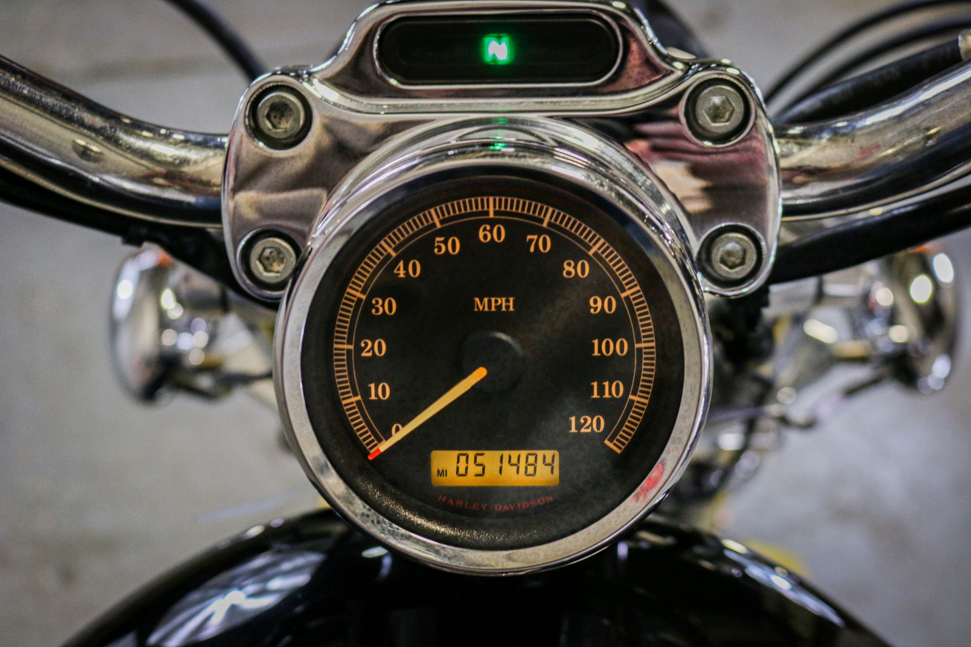 2013 Harley-Davidson Sportster® 1200 Custom in Sacramento, California - Photo 9