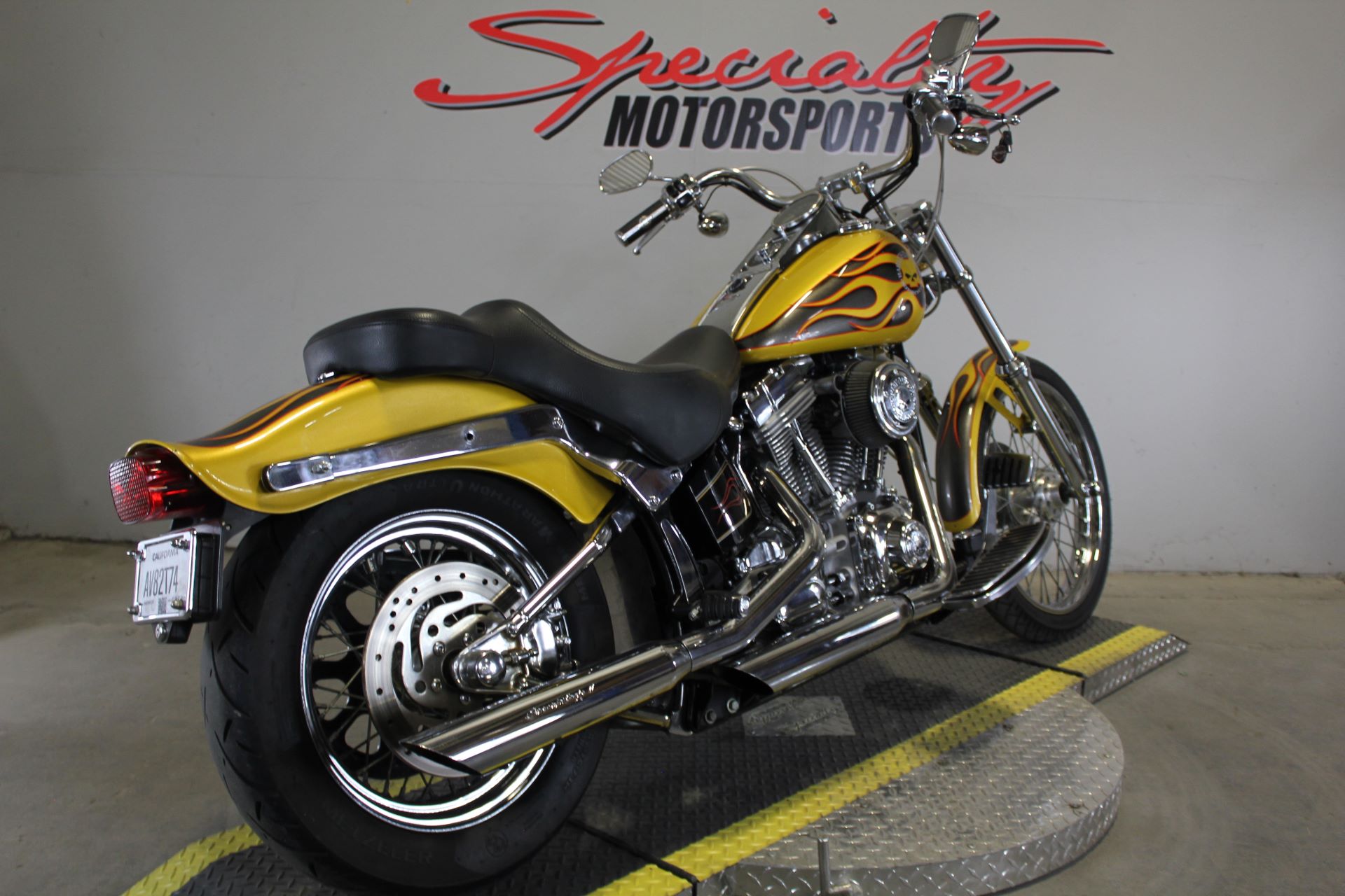 2002 Harley-Davidson FXST/FXSTI Softail®  Standard in Sacramento, California - Photo 2