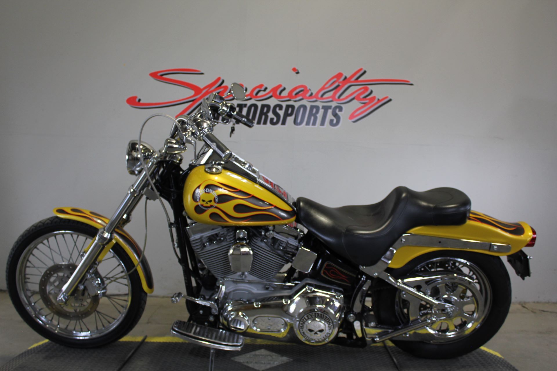 2002 Harley-Davidson FXST/FXSTI Softail®  Standard in Sacramento, California - Photo 6