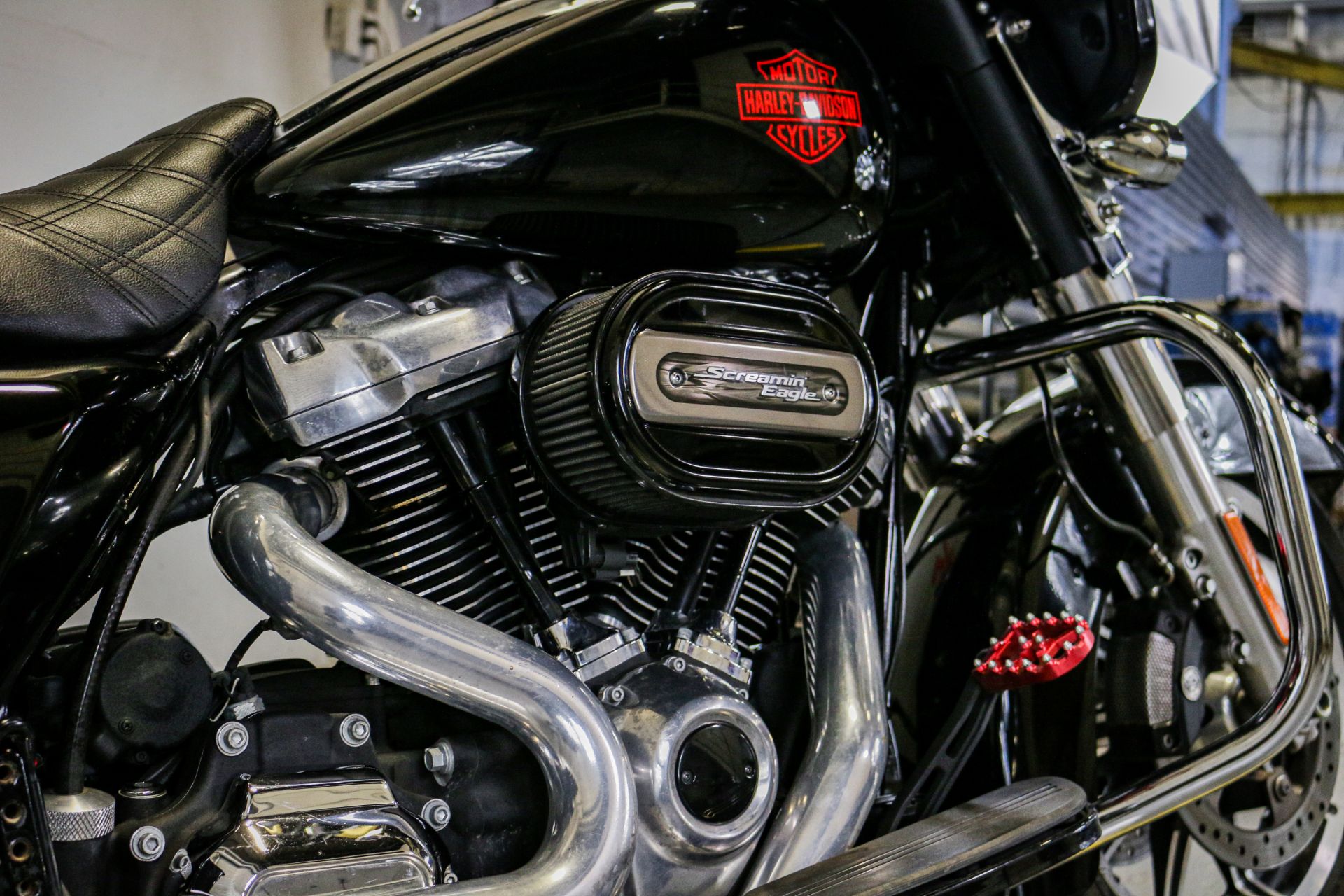 2019 Harley-Davidson Electra Glide® Standard in Sacramento, California - Photo 9