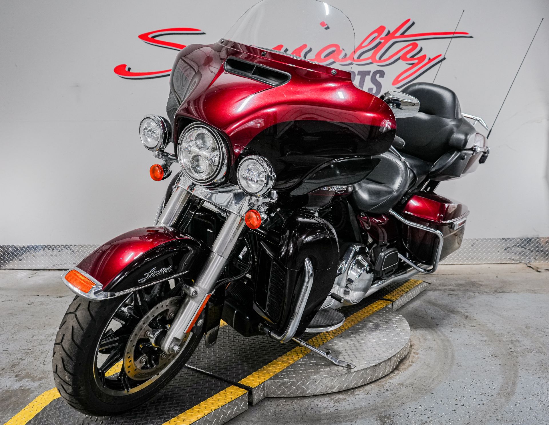2015 Harley-Davidson Electra Glide® Ultra Classic® in Sacramento, California - Photo 6