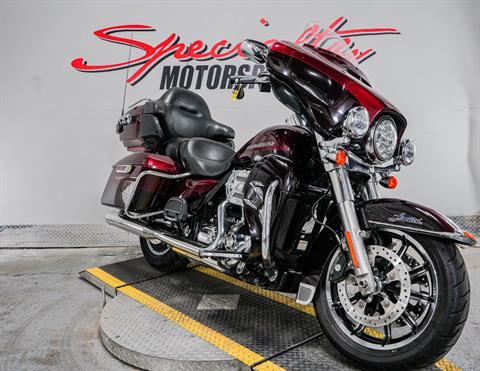 2015 Harley-Davidson Electra Glide® Ultra Classic® in Sacramento, California - Photo 8