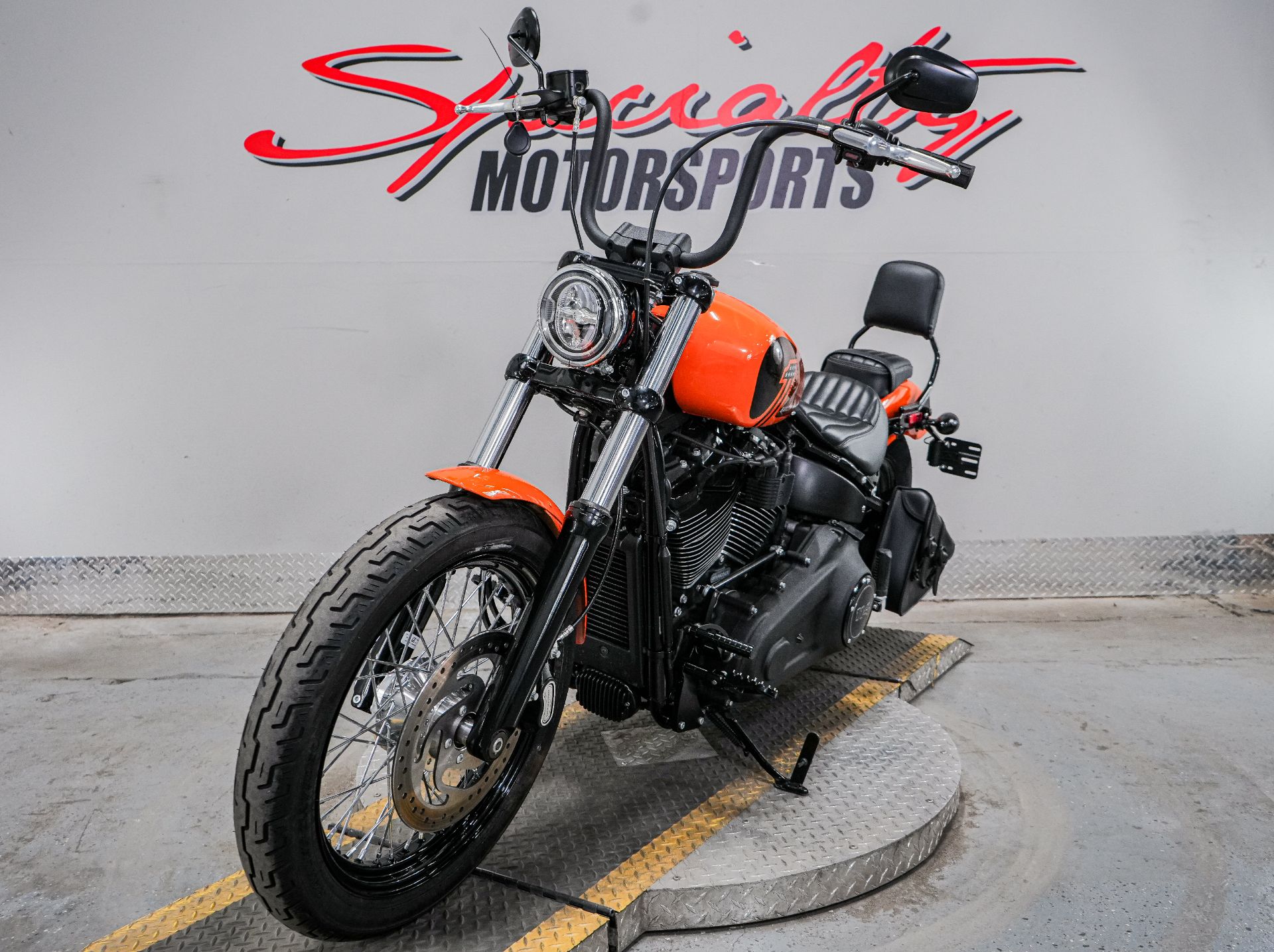 2021 Harley-Davidson Street Bob® 114 in Sacramento, California - Photo 6