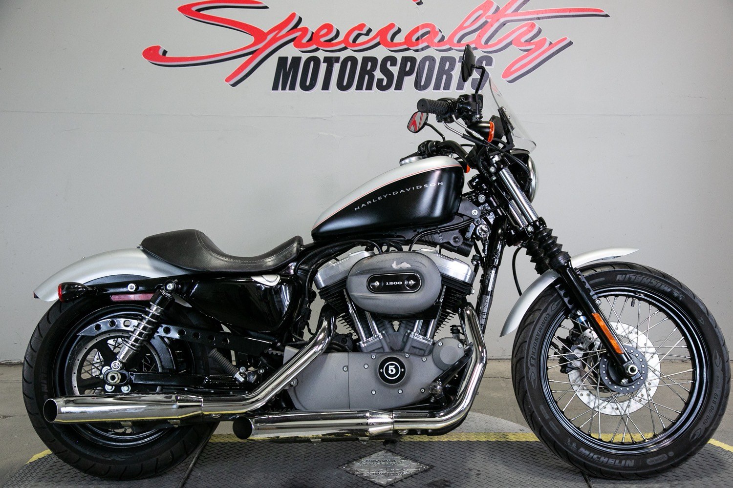 Used 2008 Harley Davidson Sportster 1200 Nightster Motorcycles In Sacramento Ca Har419293 Two Tone Suede Blue Pearl Vivid Black