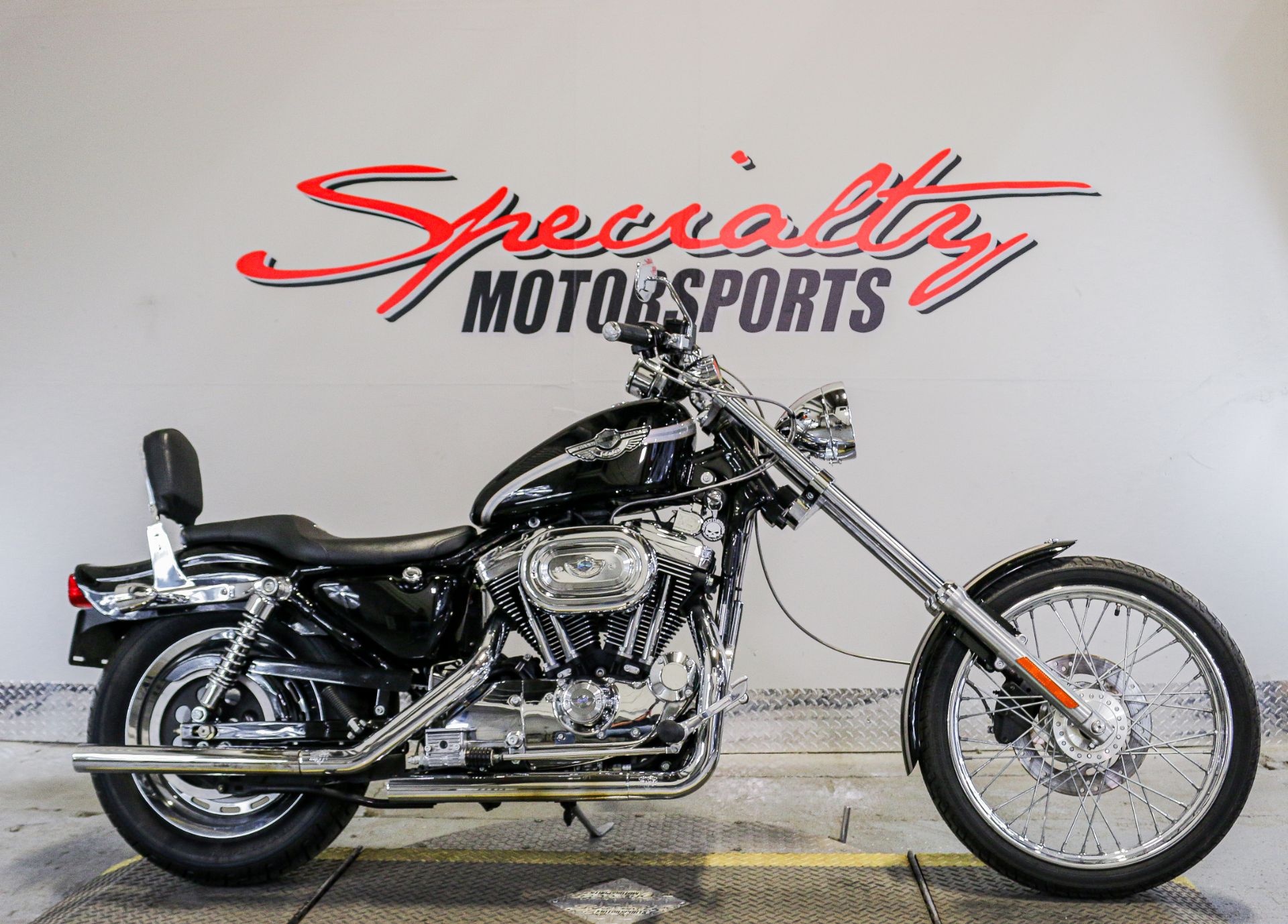 2003 Harley-Davidson XL 1200C Sportster® 1200 Custom in Sacramento, California - Photo 1