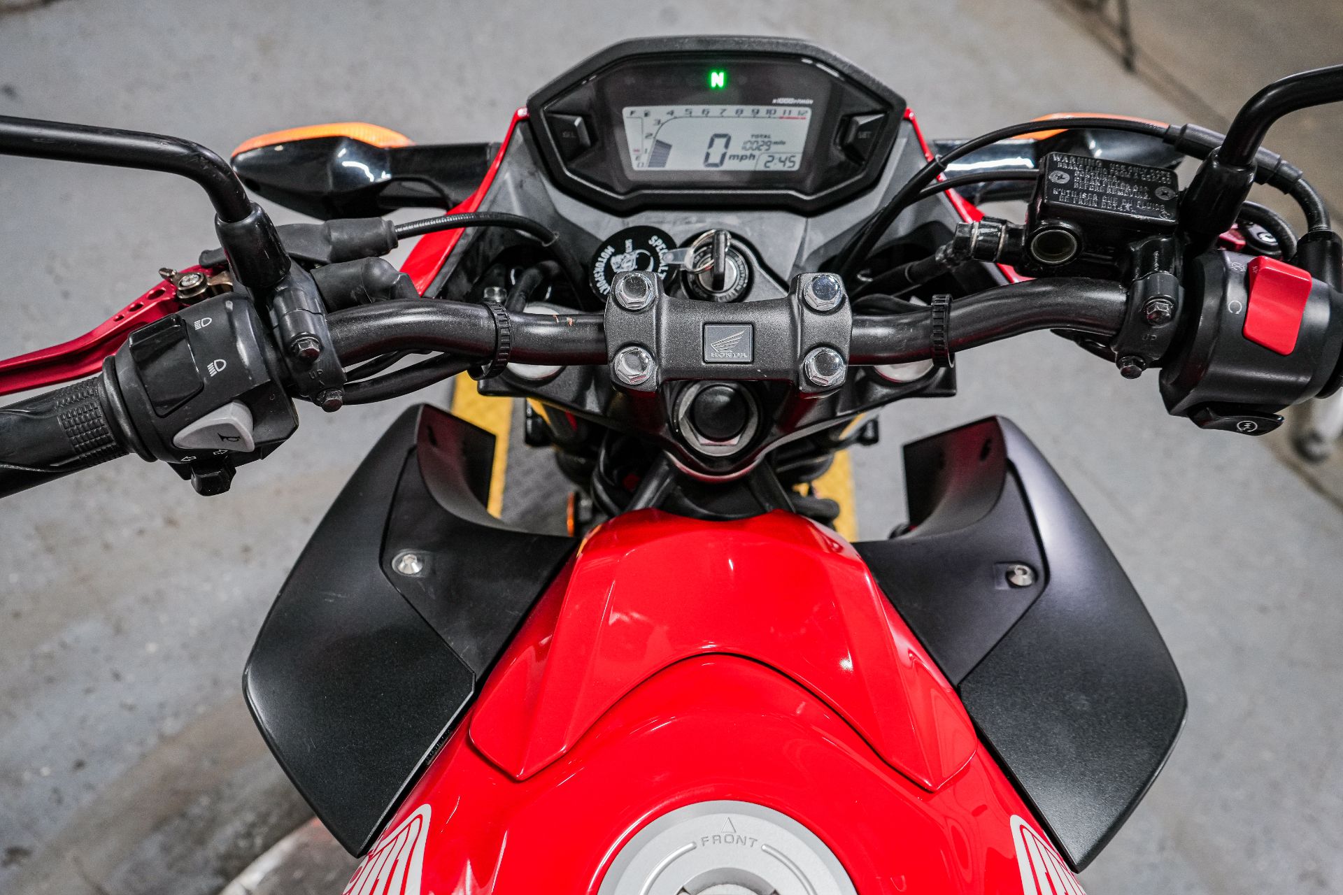 2015 Honda CB300F in Sacramento, California - Photo 9